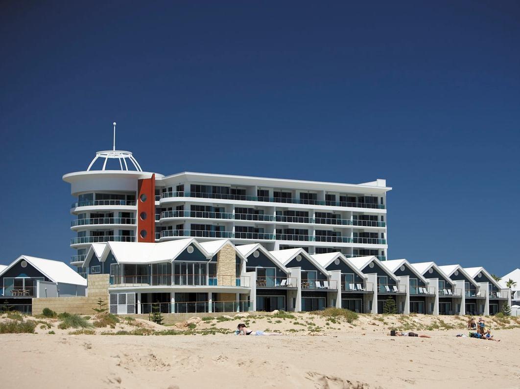 Seashells Mandurah Hotel Exterior photo