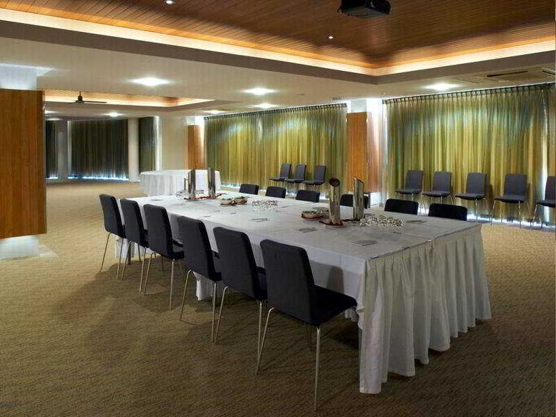 Seashells Mandurah Hotel Exterior photo