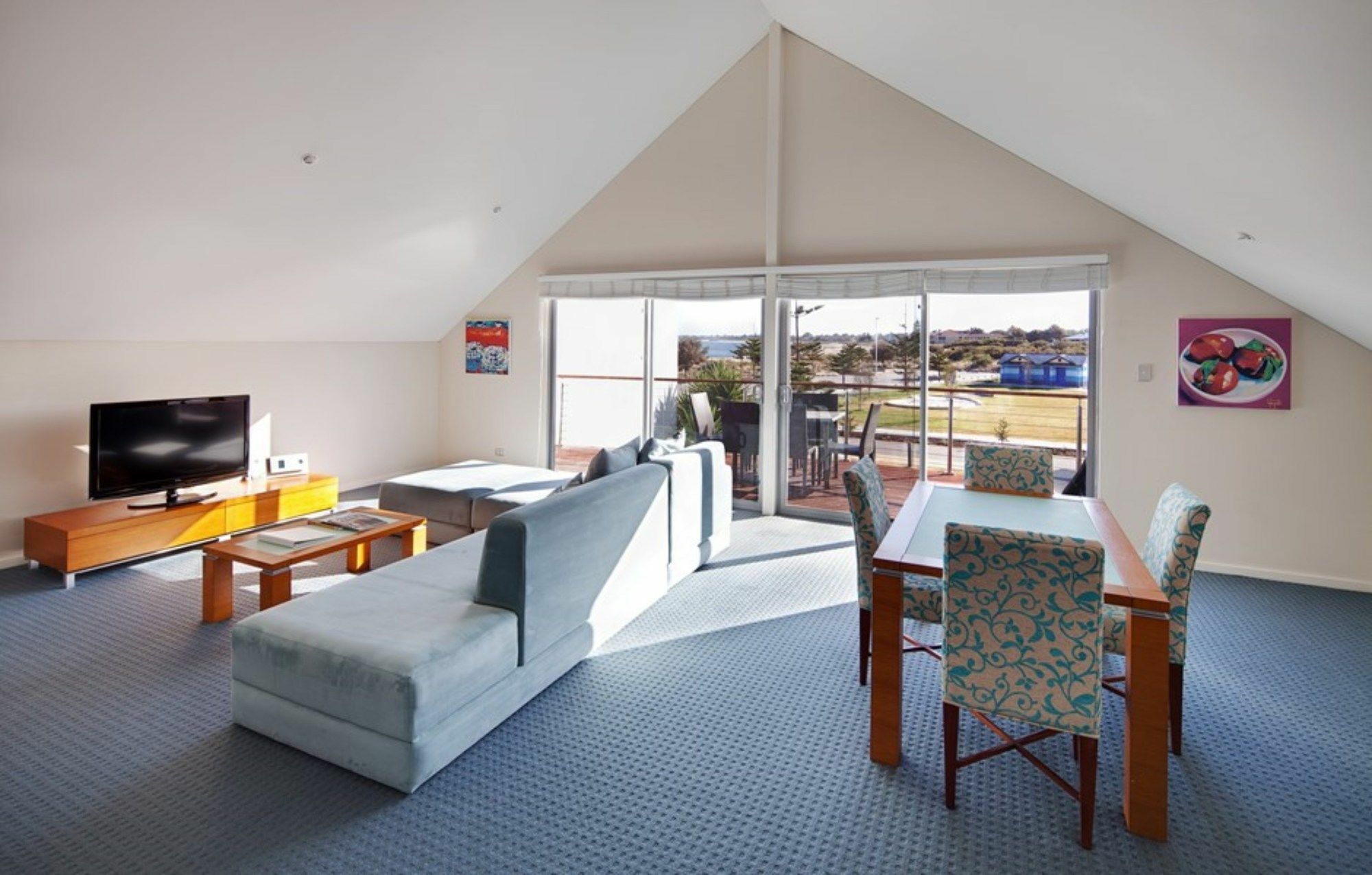 Seashells Mandurah Hotel Exterior photo